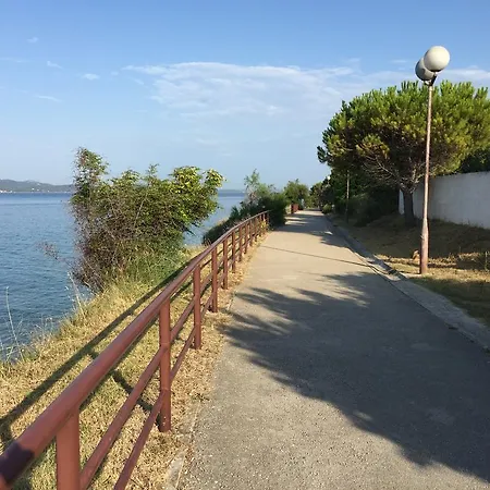 Davor 公寓 扎达尔